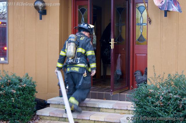 Engine-Tanker and Rescue run 2nd Due House Fire - Mechanicsville VFD