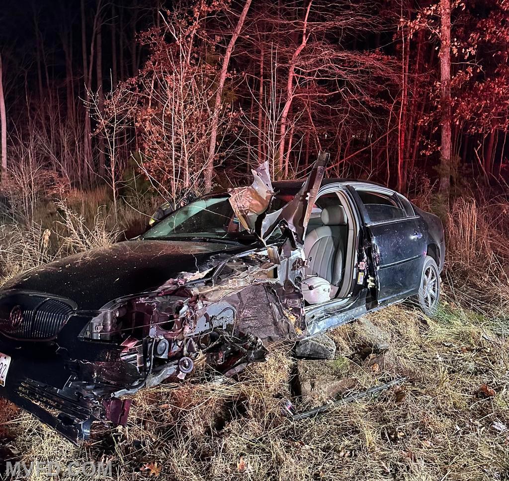 Extrication on Three Notch Road in Mechanicsville 