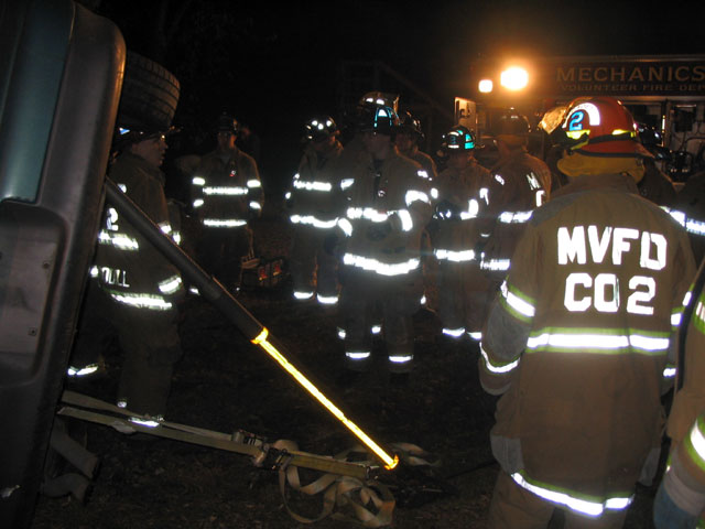 Lt. Woodill explains stabilization